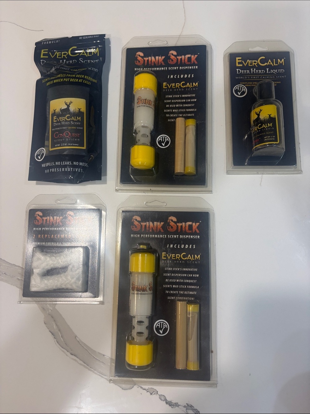 High Performance Scent Dispenser with EverCalm Deer Herd Scent - Yellow/Black